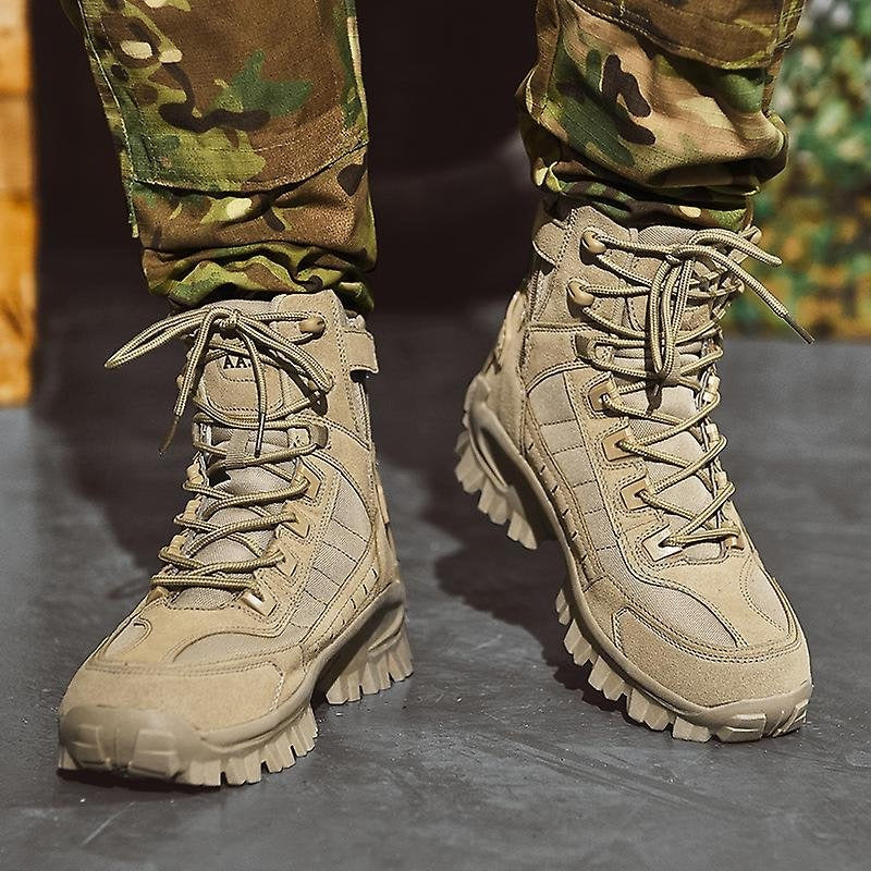 Winter Tactical Boots with Insulated Lining and Ankle Support, Moisture Blocking