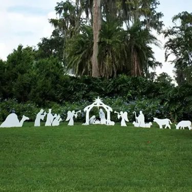 Outdoor Nativity Set with Stable Structure and Four Figures, 20in Wide