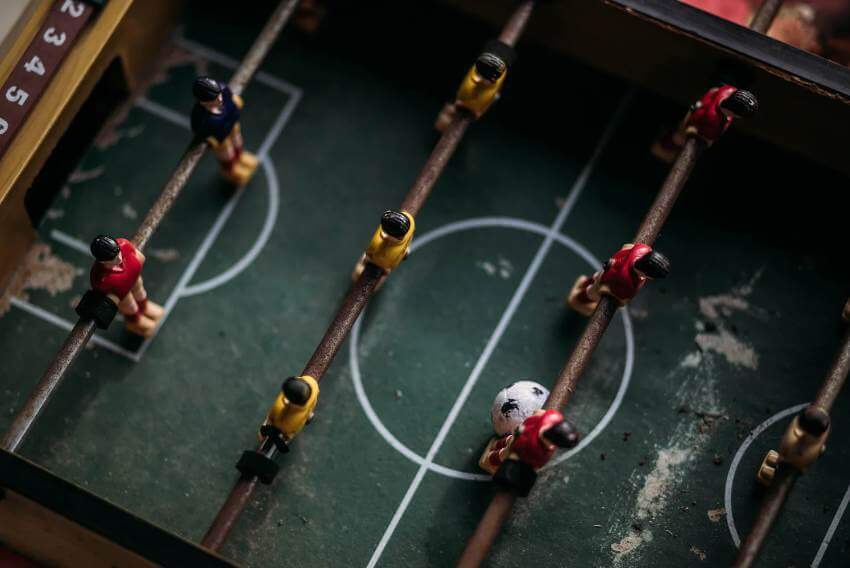 Fat cat foosball table