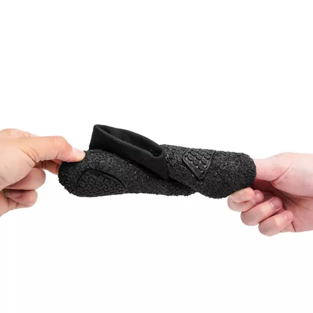 Aqua Socks with Rubber Grip Sole and Fast Drying Textile, Drainage System
