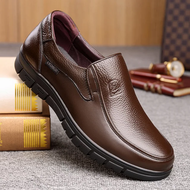Mens Slip-On Loafers with Flat Sole and Breathable Cowhide Upper