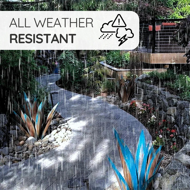 Metal Agave Plant Decorative Accent with Rust Finish and Weather Resistant Coating