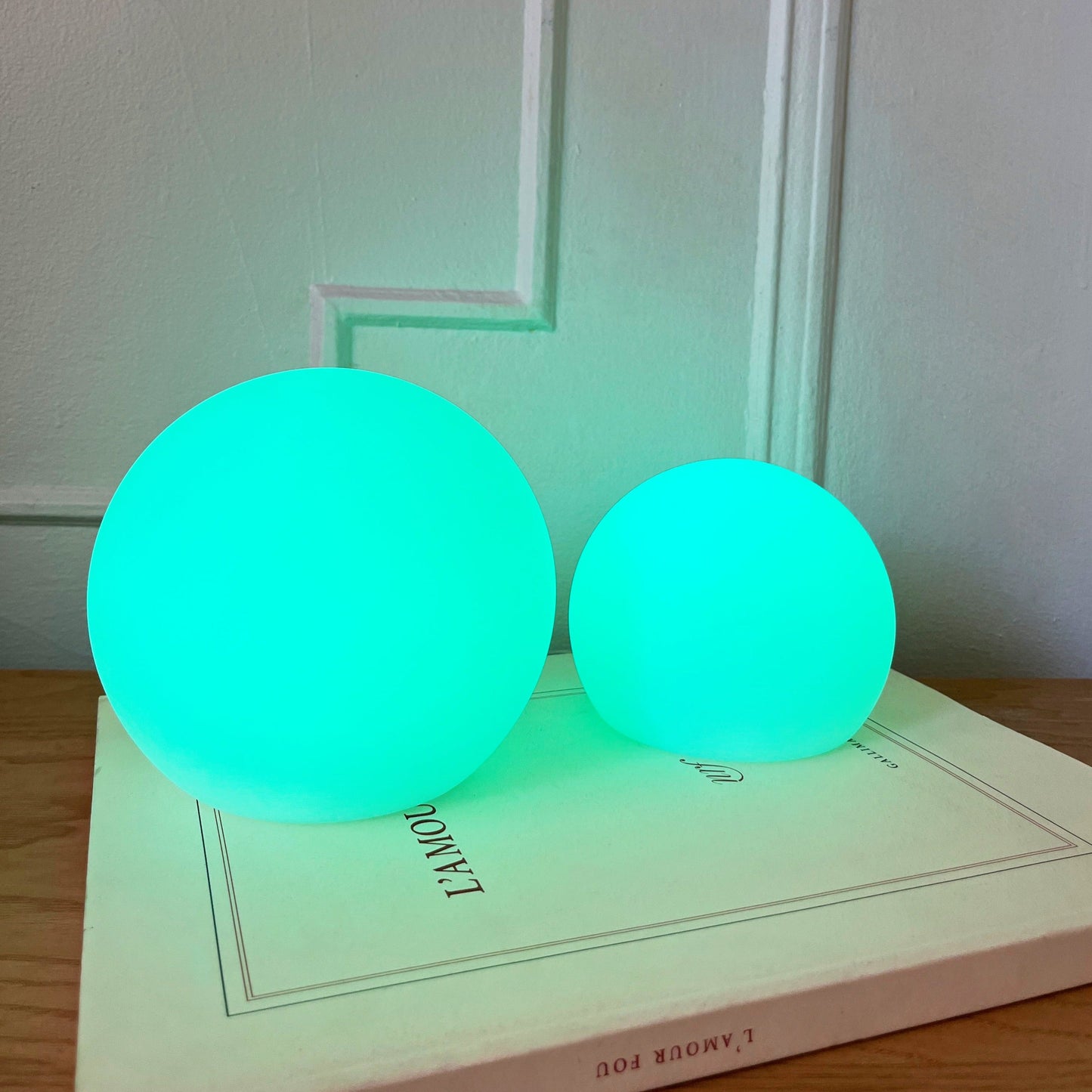 Color Changing Orb Lamp with Remote Control and 10-Hour Runtime