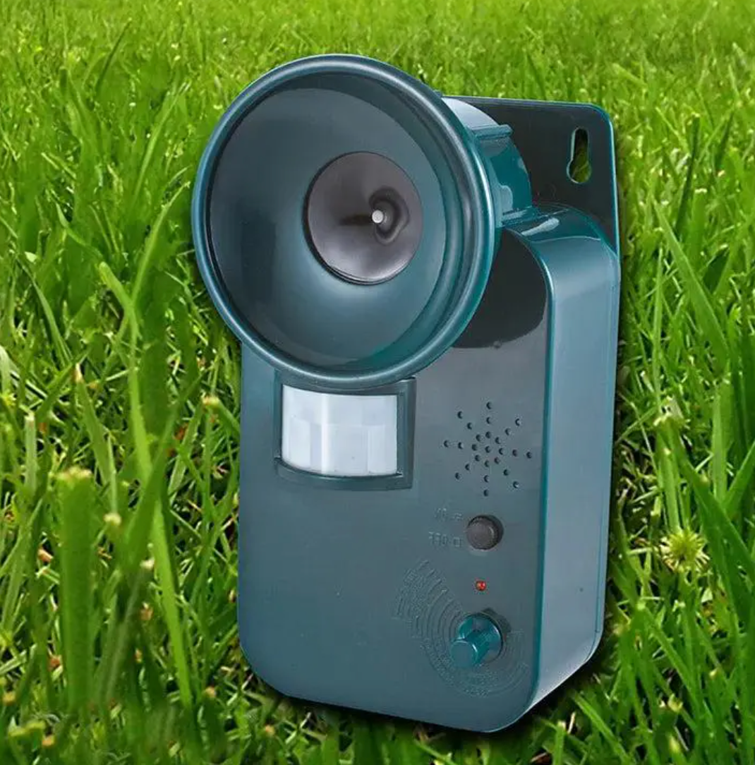 Ultrasonic Pest Repeller with Motion Sensor and Adjustable Frequency, 5000 Square Foot Coverage