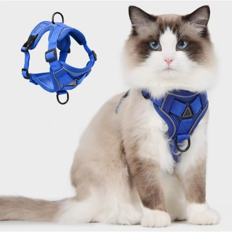 Vest Style Cat Harness with Reflective Strips and 1.5m Leash
