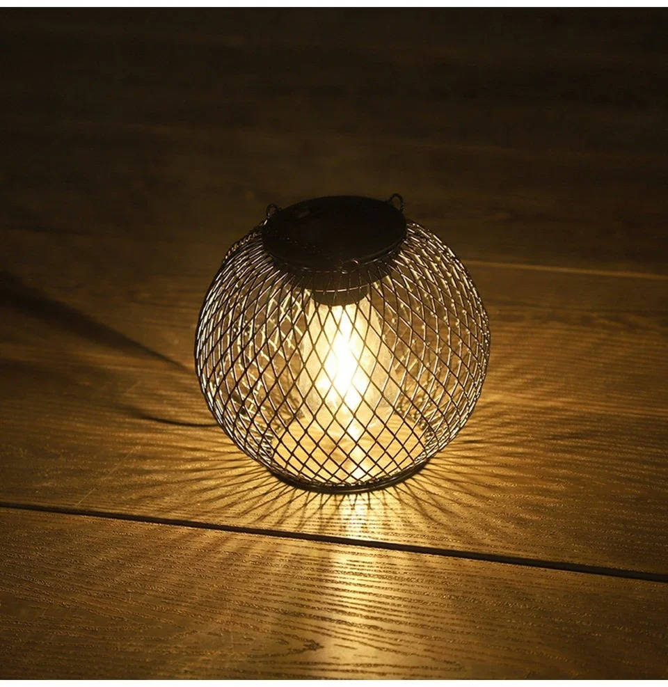 Solar Hanging Lantern with Automatic Light Sensor and 14-Hour Runtime