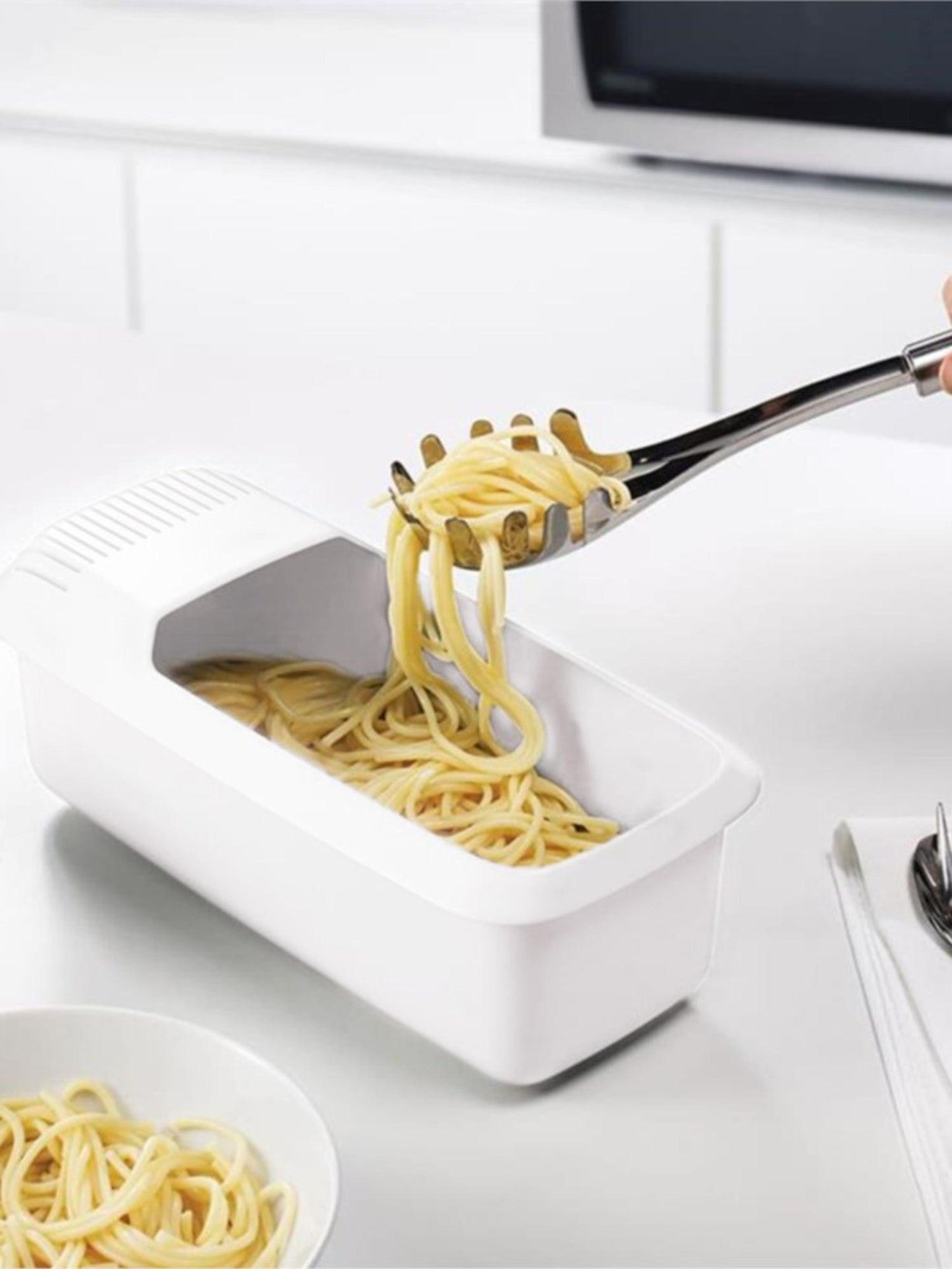 Microwave Pasta Cooker with Built-In Strainer Lid and Cool Grip Handles