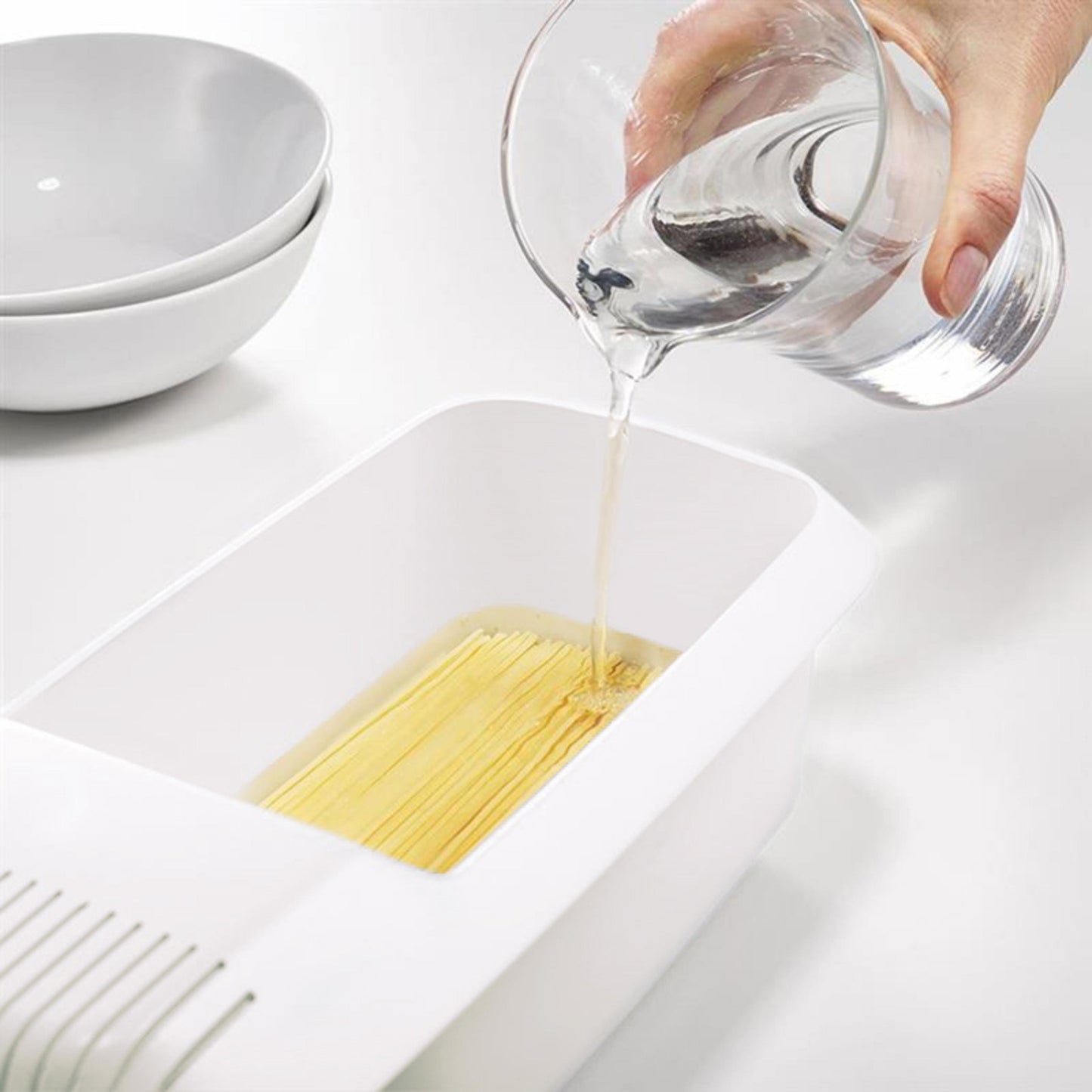 Microwave Pasta Cooker with Built-In Strainer Lid and Cool Grip Handles