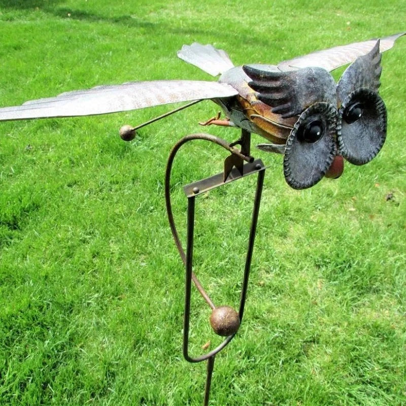 Garden Bird Sculpture with Flapping Wings and Six-Point Ground Stake, Powder-Coated Metal