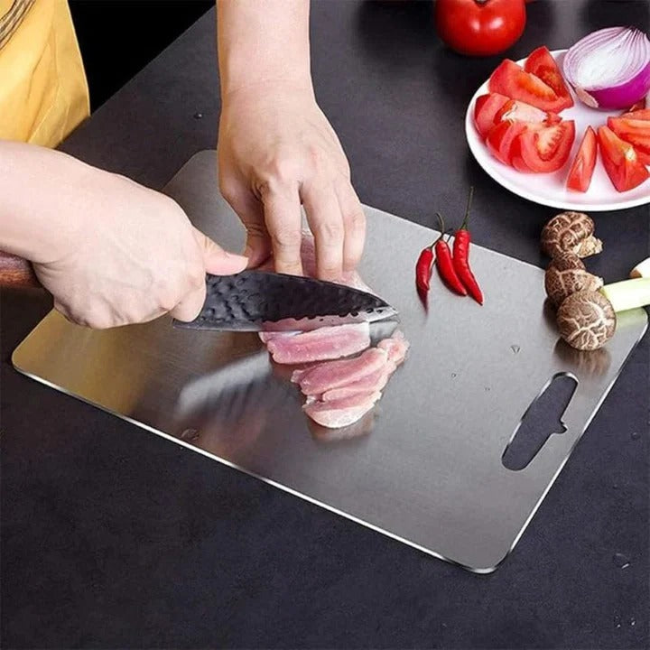Composite Cutting Board with Odor-Resistant Surface and Knife-Friendly Finish