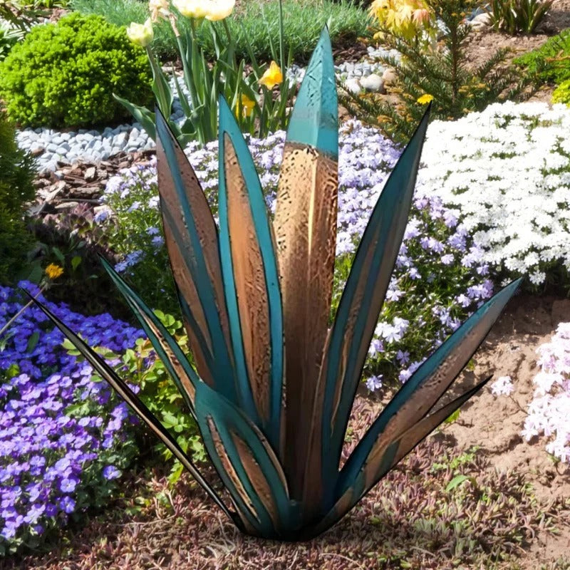 Metal Agave Sculpture with Weather-Resistant Steel and Rustic Metallic Finish, Large