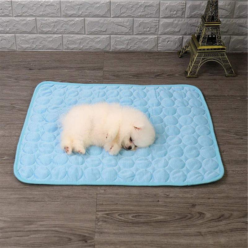 Pressure Activated Cooling Pad with Foldable Design and Machine Washable Surface