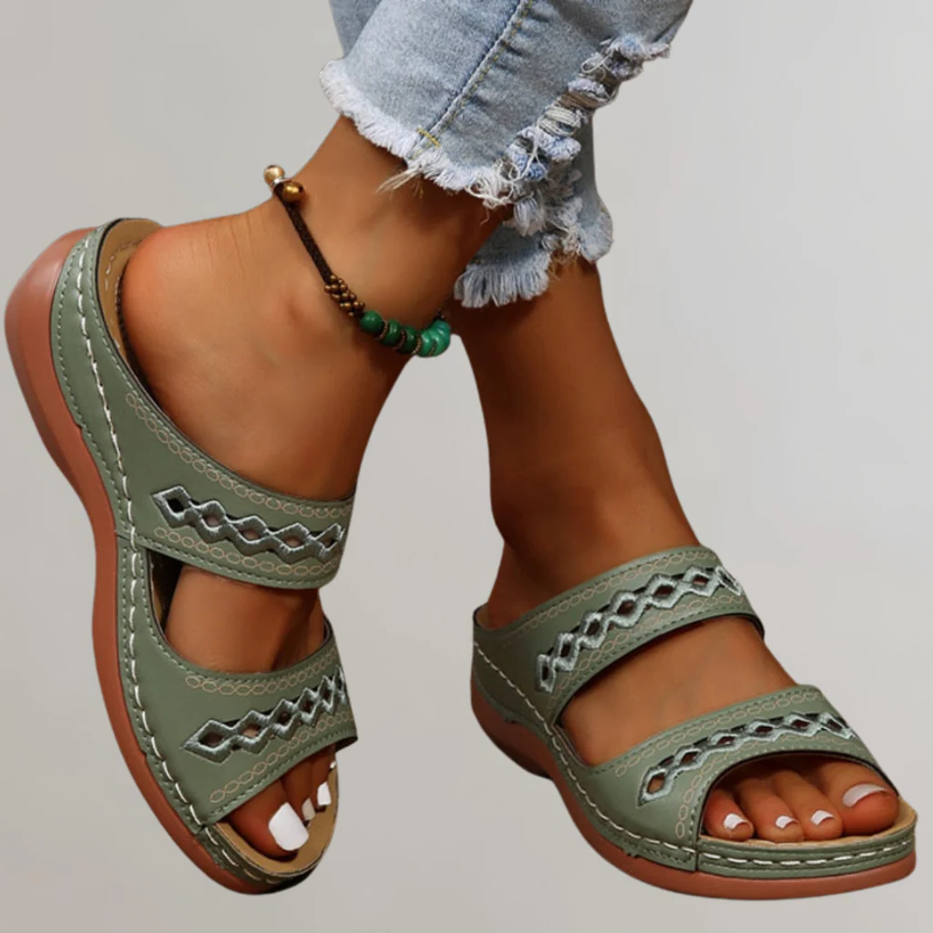 Women's Platform Sandals with Arch Support and Adjustable Straps for Summer