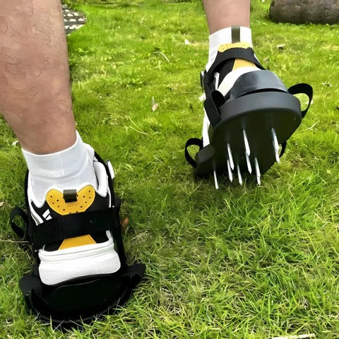 Lawn Aerator Shoes with Metal Spikes and Adjustable Straps