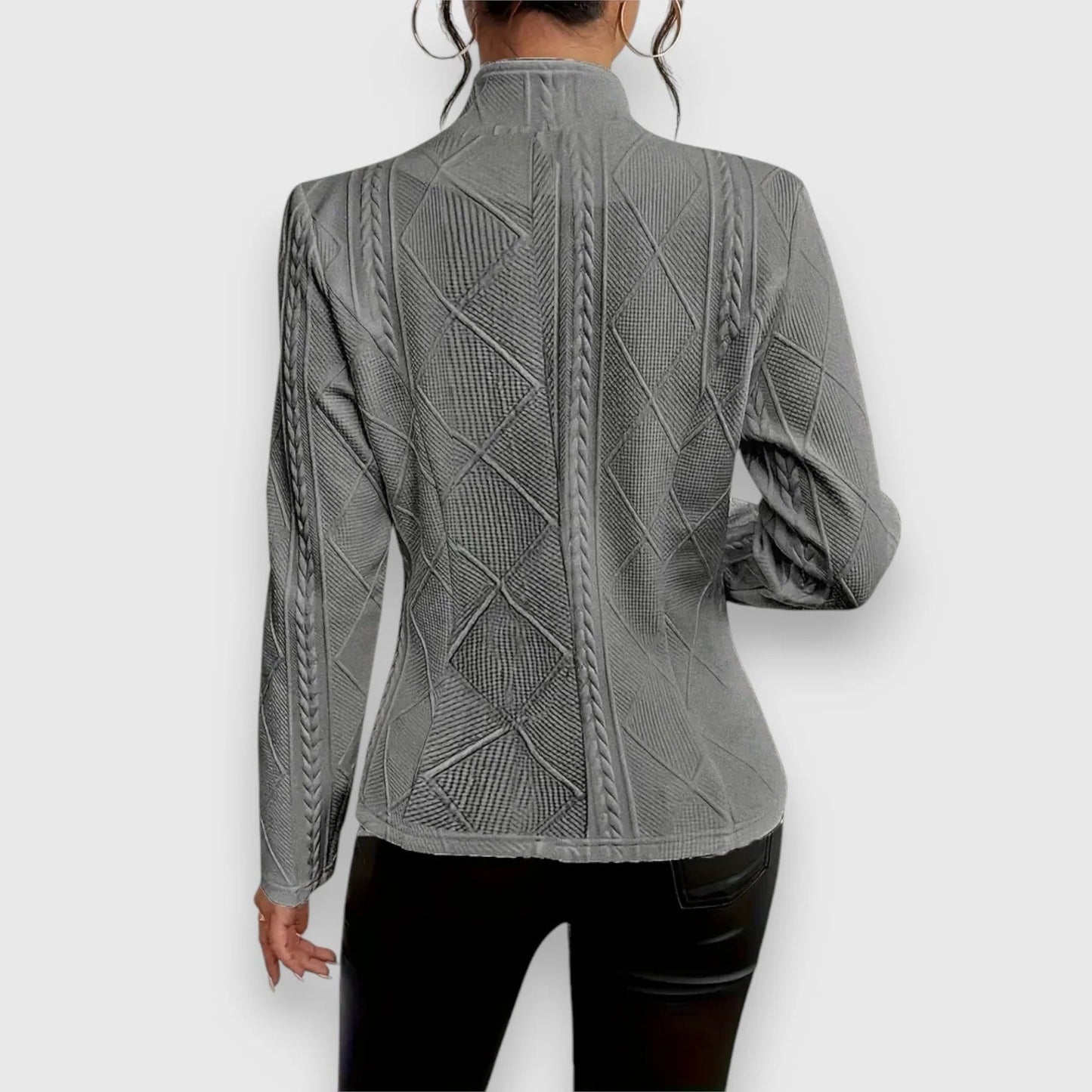 Womens Water Repellent Jacket with Breathable Structure and Multiple Pockets