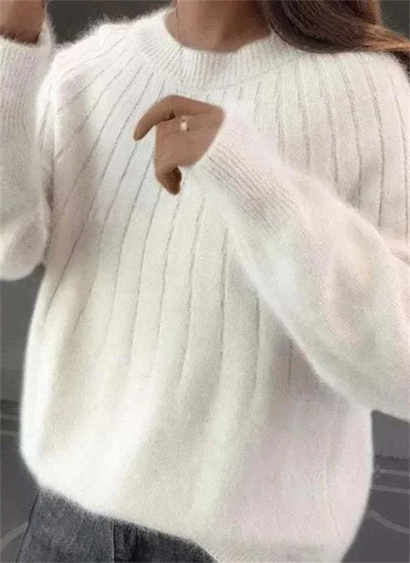 Womens Knit Sweater with Crew Neck and Full Length Sleeves, Hip Coverage