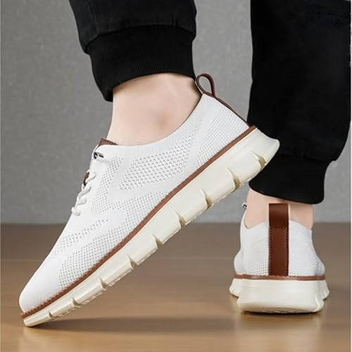 Wide Toe Box Knit Shoes with Moisture Wicking and Odor Control
