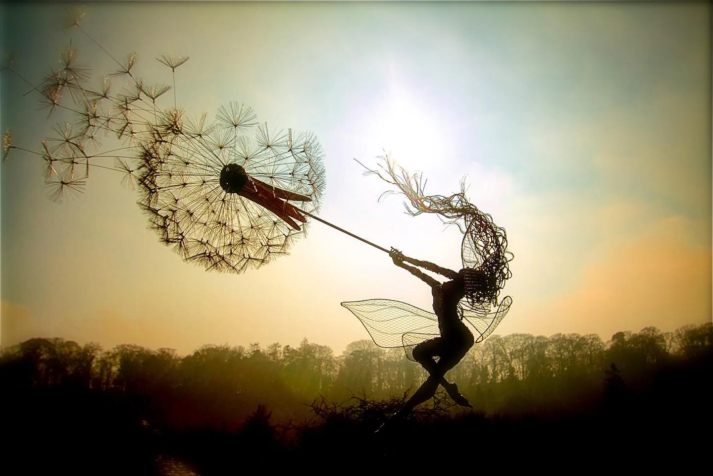 Metal Fairy Garden Stake with Dandelion Design, 25-45 Inches Tall