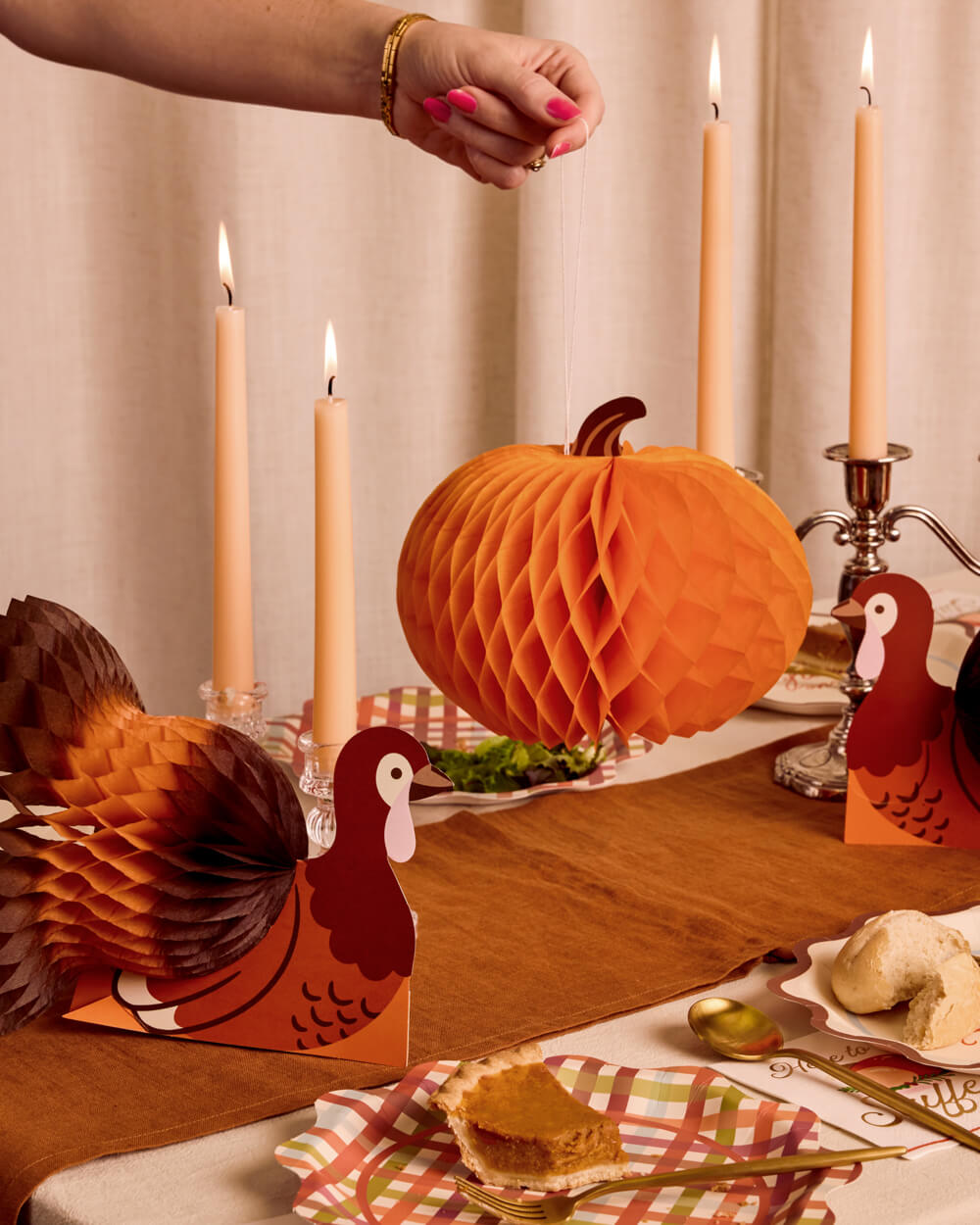 Paper Accordion Fall Decorations with Turkey and Pumpkin Designs, 4-Piece Set