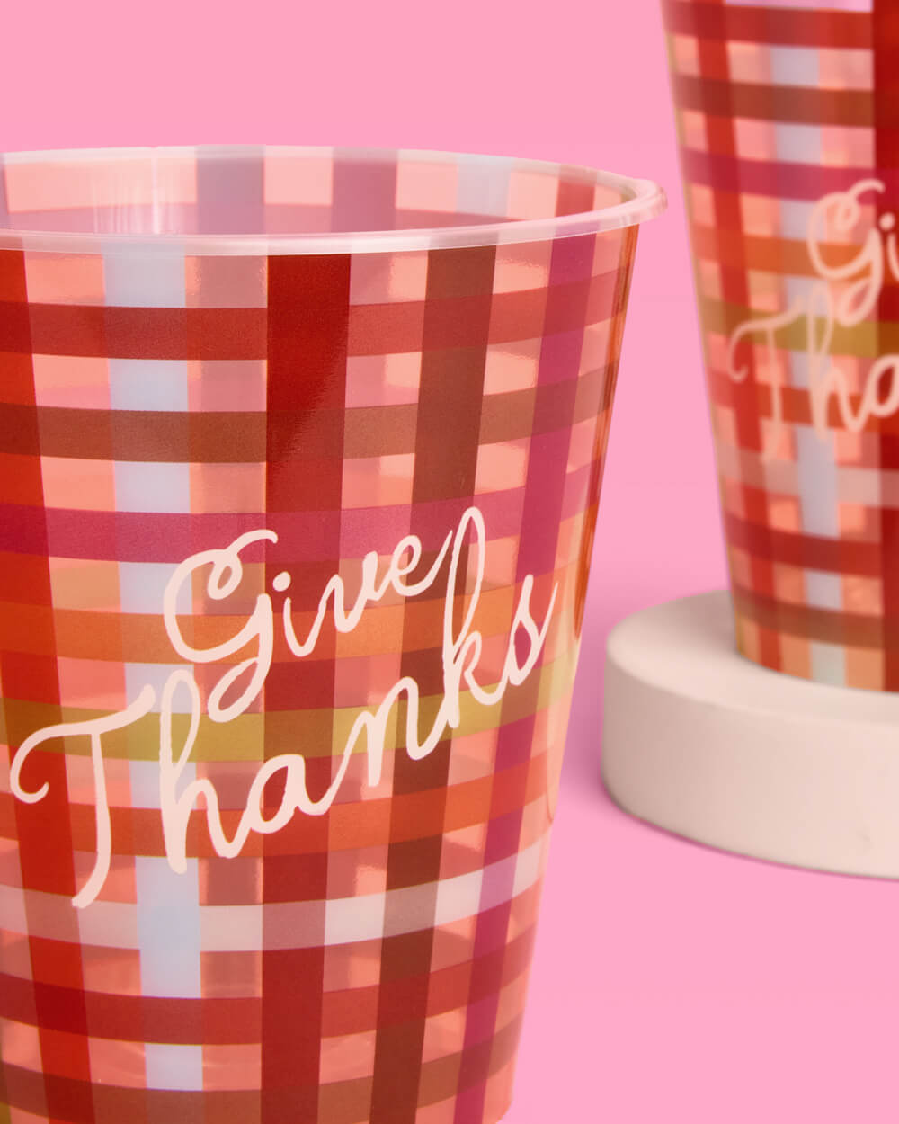 Plaid Thanksgiving Cups with Give Thanks Script and Brown Burgundy Blue Pattern, 16-Count