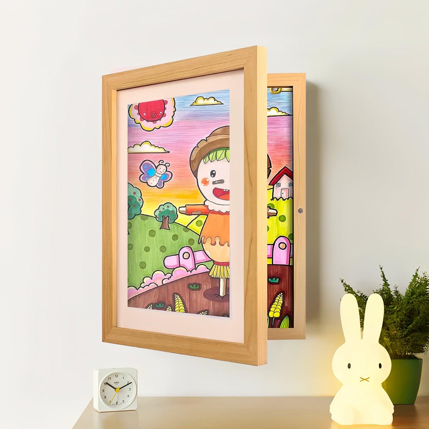 Rotating Artwork Display Frame with Magnetic Latch and 150-Sheet Storage